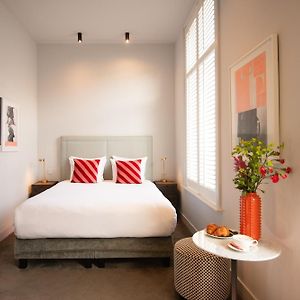 Kamer met een Queen Size Bed